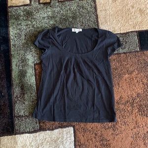 Flowy Jones New York black tee